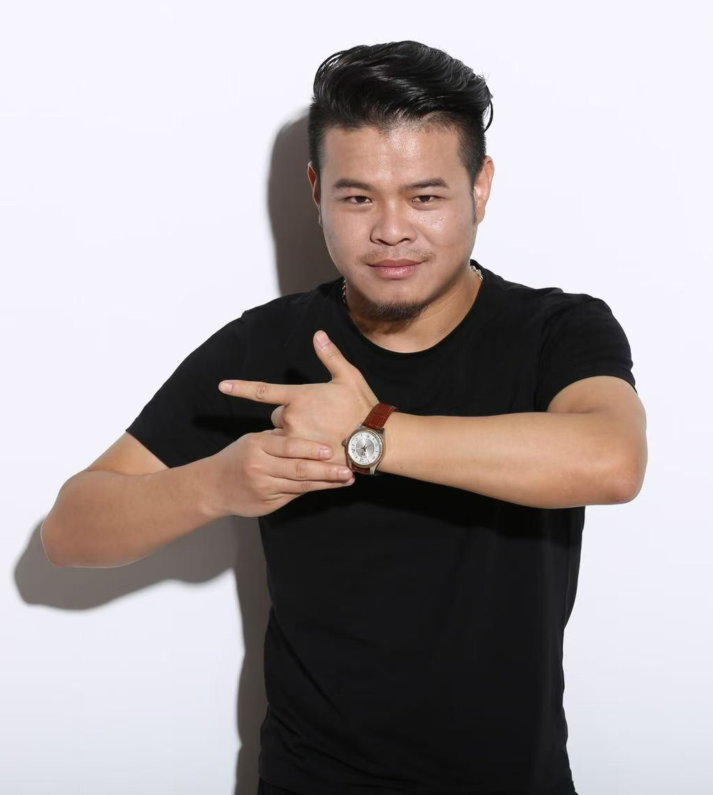 吴志平